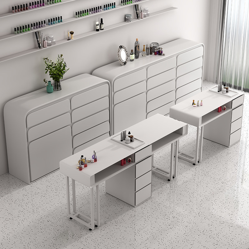 Włoska, minimalistyczna szafka – Storage recenzja i cena